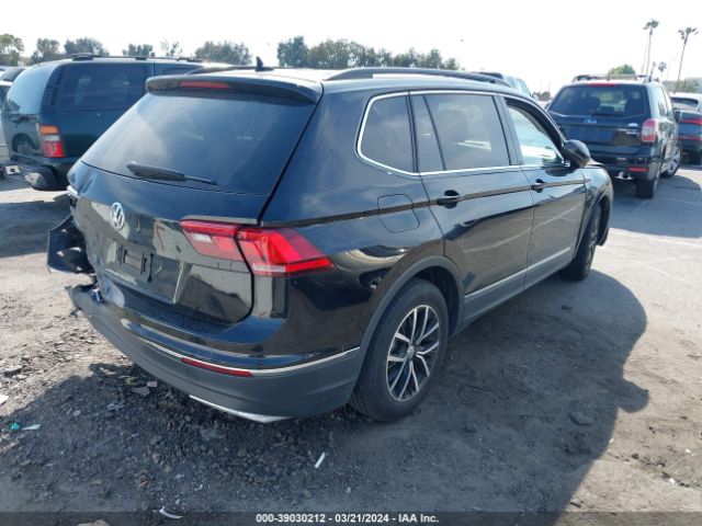 3VV3B7AX6MM127061 Volkswagen Tiguan 2.0t Se/2.0t Se R-line Black/2.0t Sel