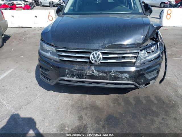 3VV3B7AX6MM127061 Volkswagen Tiguan 2.0t Se/2.0t Se R-line Black/2.0t Sel