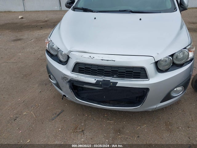 Chevrolet Sonic Ltz Auto 2015 1G1JE5SB0F4200243 Image 6