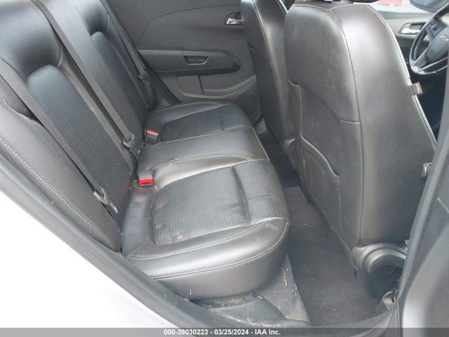 Chevrolet Sonic Ltz Auto 2015 1G1JE5SB0F4200243 Image 8