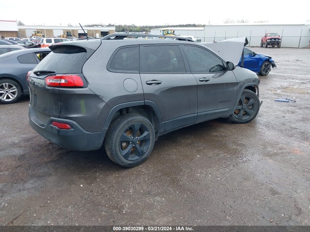 1C4PJLCB2JD557366 Jeep Cherokee Latitude Fwd