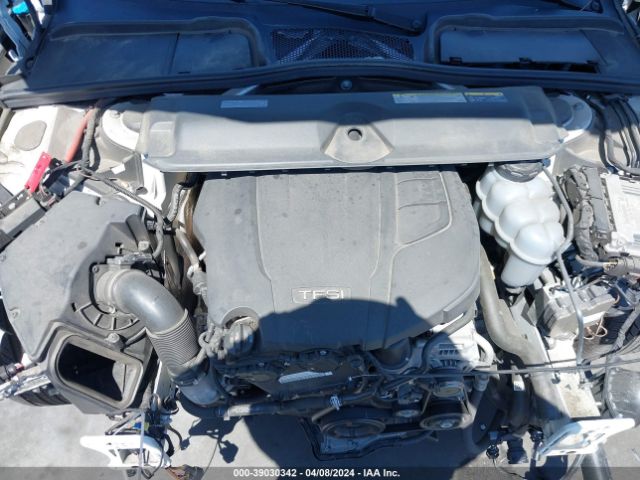 WAUGMAF49KN021757 Audi A4 40 Premium