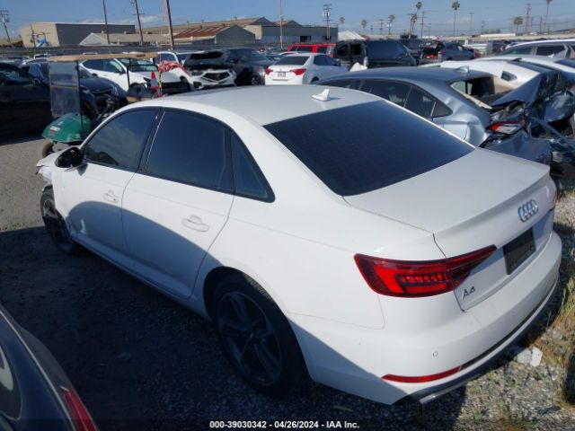 WAUGMAF49KN021757 Audi A4 40 Premium