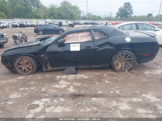 2C3CDZBT9JH154690 Dodge Challenger R/t Plus