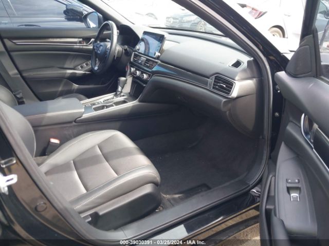 1HGCV1F39MA075156 Honda Accord Sport