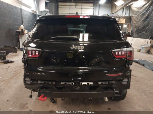 3C4NJDDB3NT200628 Jeep Compass Trailhawk 4x4