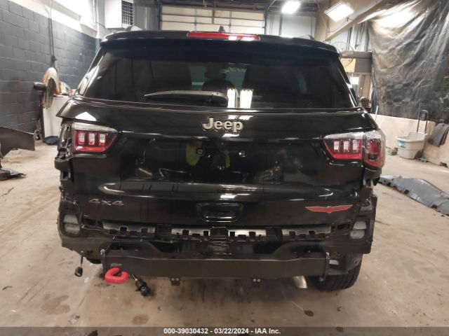 3C4NJDDB3NT200628 Jeep Compass Trailhawk 4x4