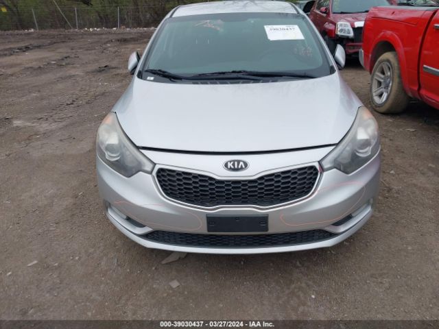 KNAFX4A82E5098960 KIA FORTE EX