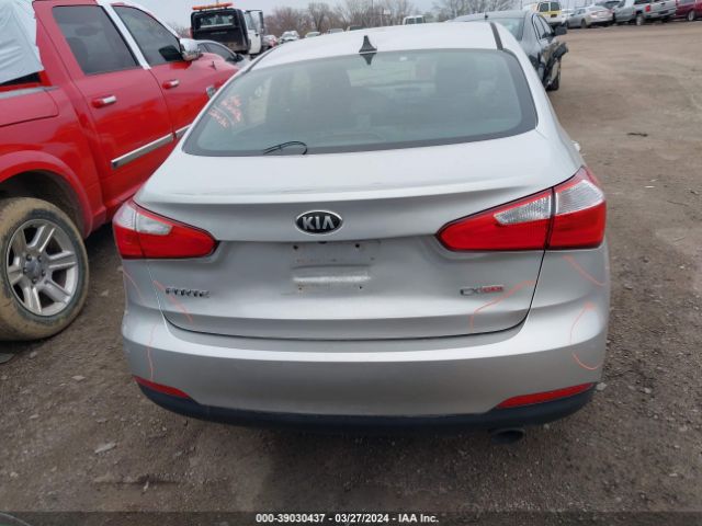 KNAFX4A82E5098960 KIA FORTE EX