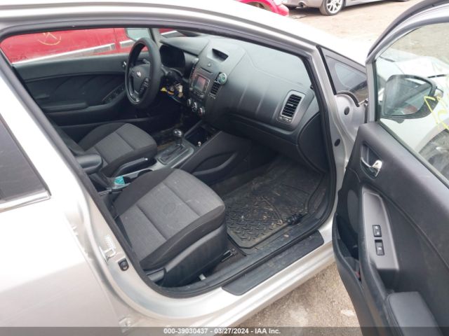KNAFX4A82E5098960 KIA FORTE EX