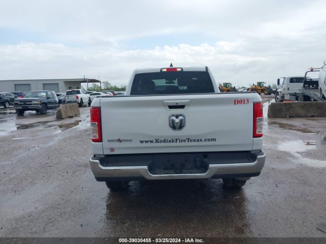 1C6RREBG7NN382839 RAM 1500 Lone Star Quad Cab 4x2 6'4 Box