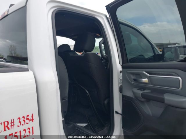 1C6RREBG7NN382839 RAM 1500 Lone Star Quad Cab 4x2 6'4 Box