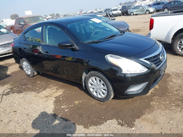 Nissan Versa S/s Plus/sv/sl 2018 3N1CN7AP3JL883795 zdjęcie główne
