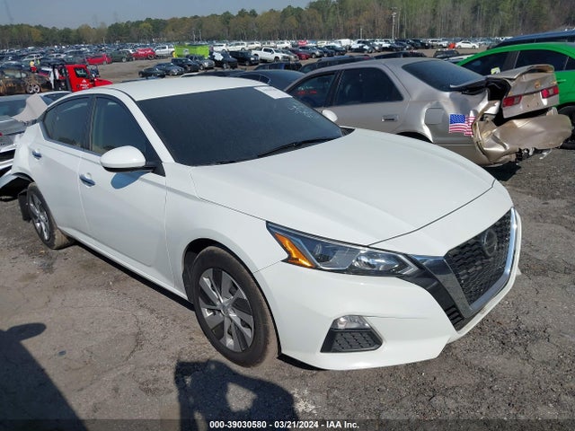 2019 1N4BL4BV5KC235579 main image