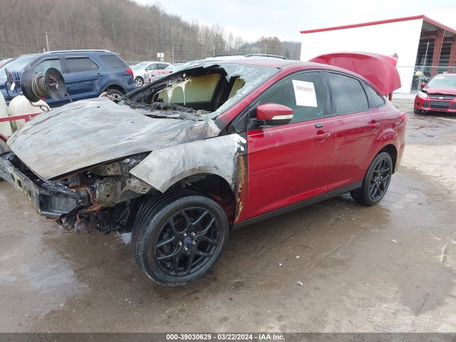 Ford FOCUS SE 2016 1FADP3FE7GL224690 Image 2