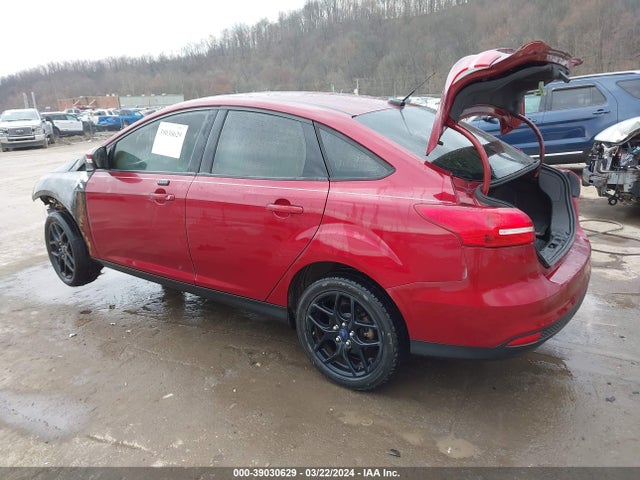 Ford FOCUS SE 2016 1FADP3FE7GL224690 Image 3