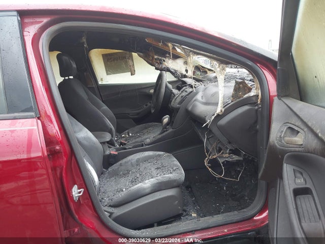 Ford FOCUS SE 2016 1FADP3FE7GL224690 Image 5