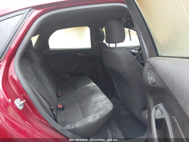 Ford FOCUS SE 2016 1FADP3FE7GL224690 Image 8