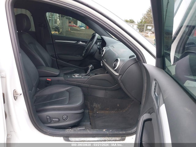 WAUVPBFF4GA093552 Audi A3 E-tron 1.4t Premium