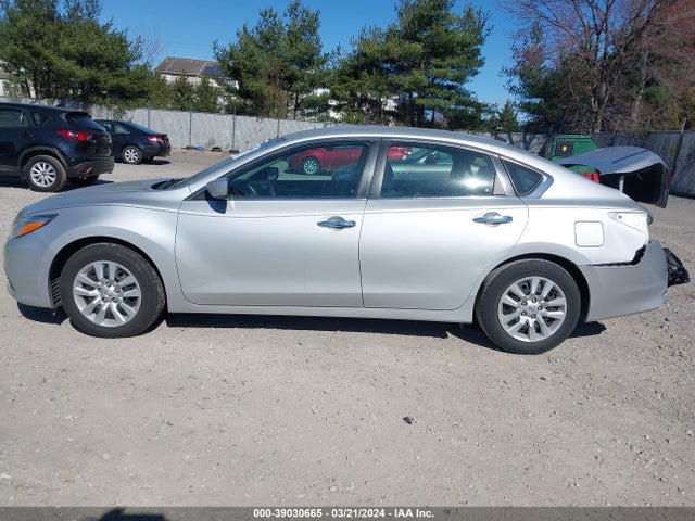 Nissan Altima 2.5 S 2017 1N4AL3AP9HC297813 Image 14