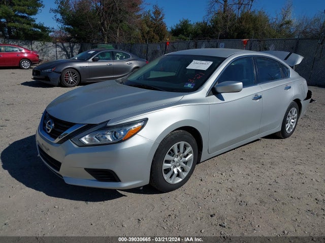 Nissan Altima 2.5 S 2017 1N4AL3AP9HC297813 Image 2