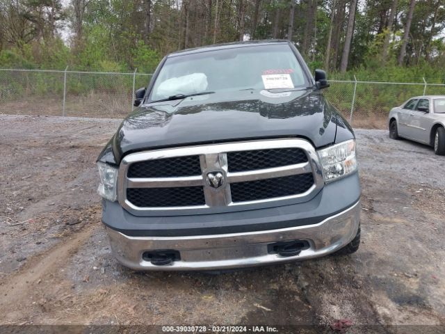 1C6RR7FT4JS332172 RAM 1500 Tradesman Quad Cab 4x4 6'4 Box
