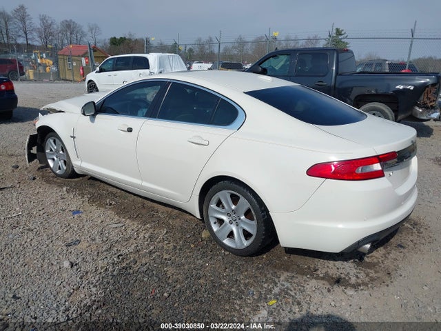 2009 JAGUAR XF SAJWA05B29HR05261 Photo 2