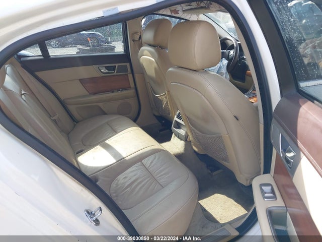2009 JAGUAR XF SAJWA05B29HR05261 Photo 7