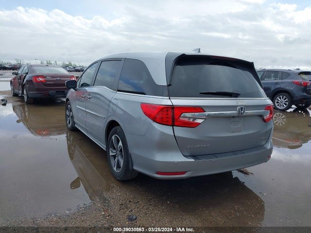 Honda Odyssey Touring 2019 5FNRL6H85KB019269 Image 3