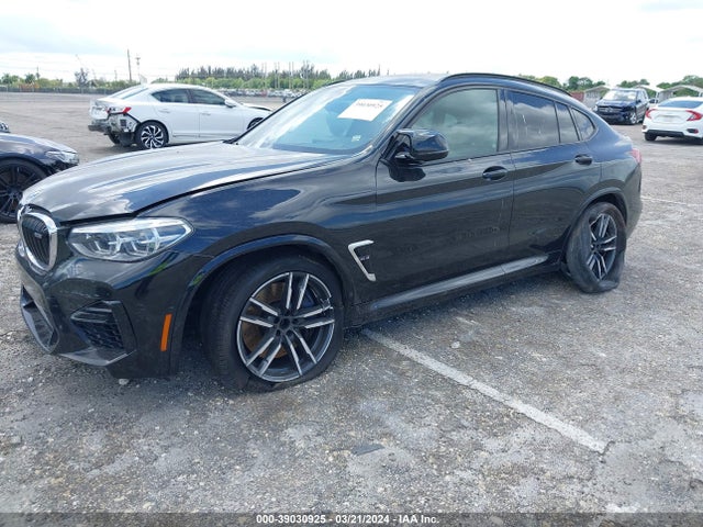 BMW X4 M 2020 5YMUJ0C09LLU67177 Image 2
