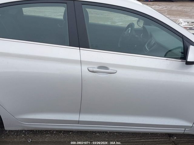 3KPC24A62NE173633 Hyundai Accent Sel