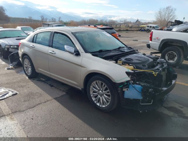 Auction sale of the 2013 Chrysler 200 Limited, vin: 1C3CCBCG1DN676897, lot number: 39031160