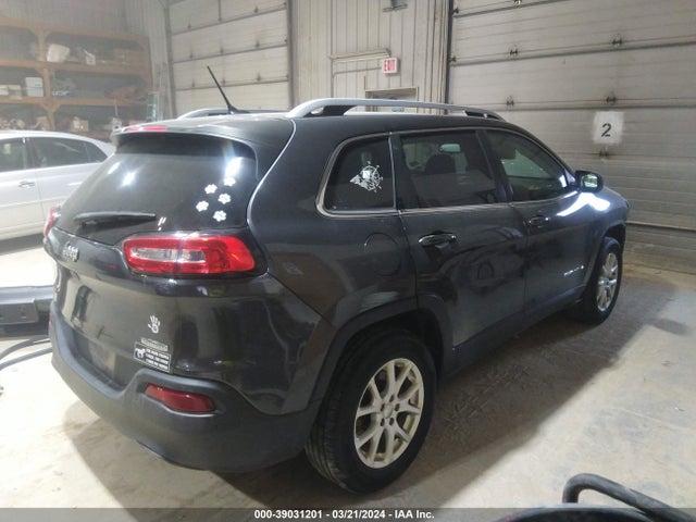 Jeep Cherokee Latitude 2016 1C4PJMCB8GW284842 Image 4