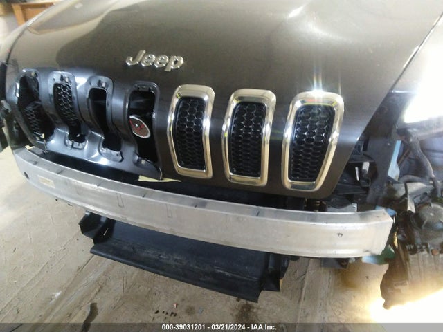 Jeep Cherokee Latitude 2016 1C4PJMCB8GW284842 Image 6