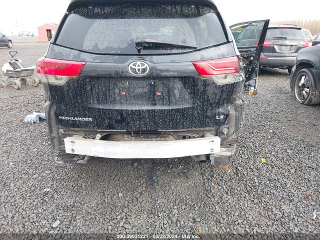 Toyota Highlander Le Plus 2019 5TDZZRFH4KS293755 Image 18