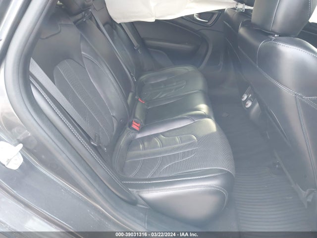Chrysler 200 S 2016 1C3CCCDG3GN174997 Image 8