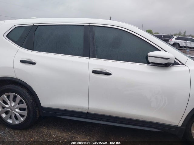 Nissan ROGUE S 2018 KNMAT2MT8JP557923 Image 12