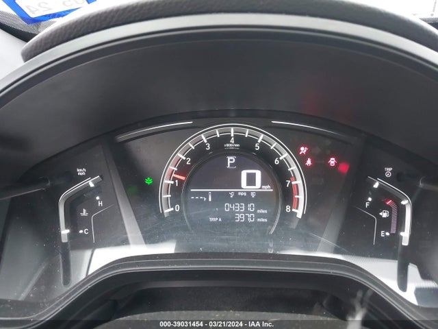 Honda CR-V LX 2018 2HKRW5H36JH412381 Image 7