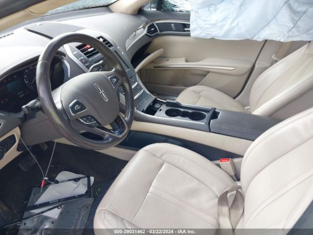 3LN6L2G92GR627287 Lincoln MKZ