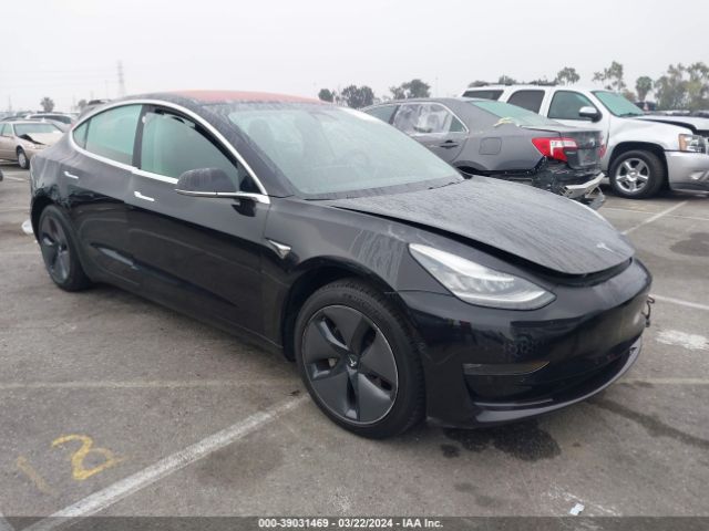 Продажа на аукционе авто 2018 Tesla Model 3 Long Range/mid Range, vin: 5YJ3E1EA4JF070948, номер лота: 39031469
