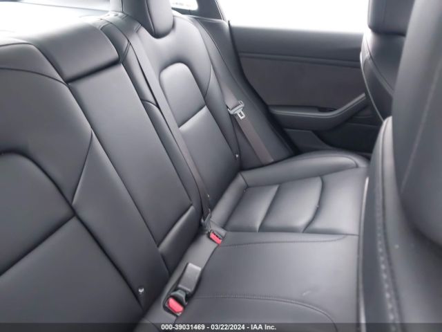 5YJ3E1EA4JF070948 Tesla Model 3 Long Range/mid Range