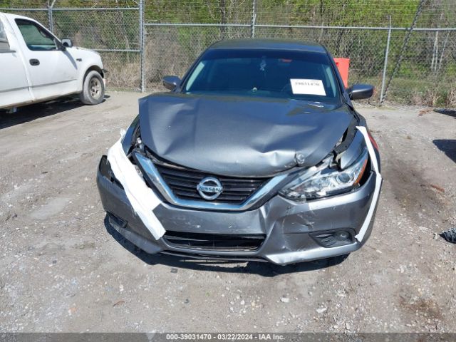 1N4AL3AP1JC176568 Nissan Altima 2.5 Sv