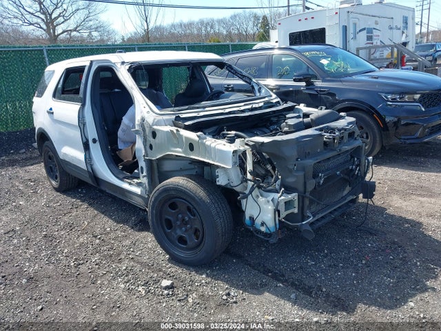 Ford Utility Police Interceptor 2017 1FM5K8AR4HGB40739 Image 1