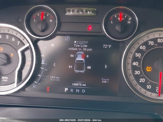 RAM 1500 Night  4x4 5'7 Box 2017 1C6RR7MT7HS743529 Image 15
