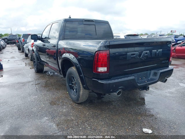 RAM 1500 Night  4x4 5'7 Box 2017 1C6RR7MT7HS743529 Image 3
