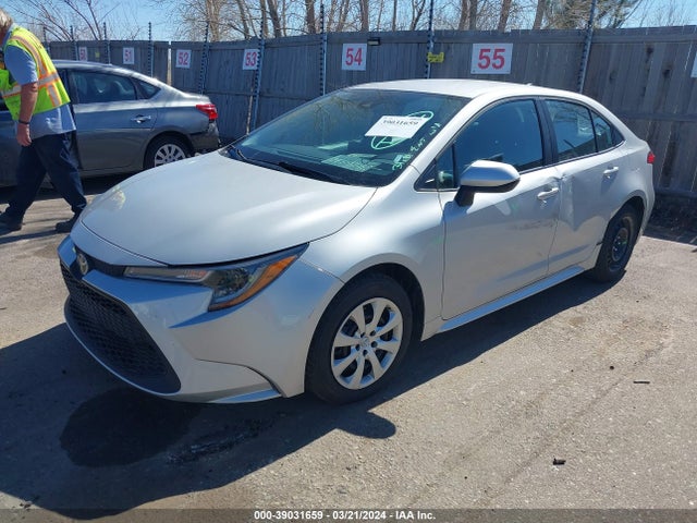 Toyota COROLLA LE 2022 5YFEPMAE9NP317923 Image 2