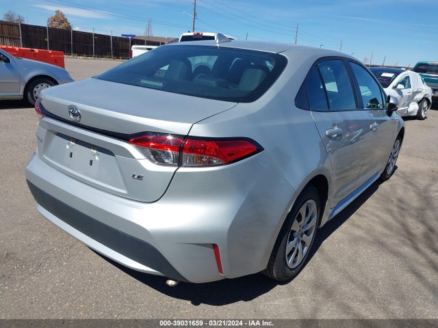 Toyota COROLLA LE 2022 5YFEPMAE9NP317923 Image 4