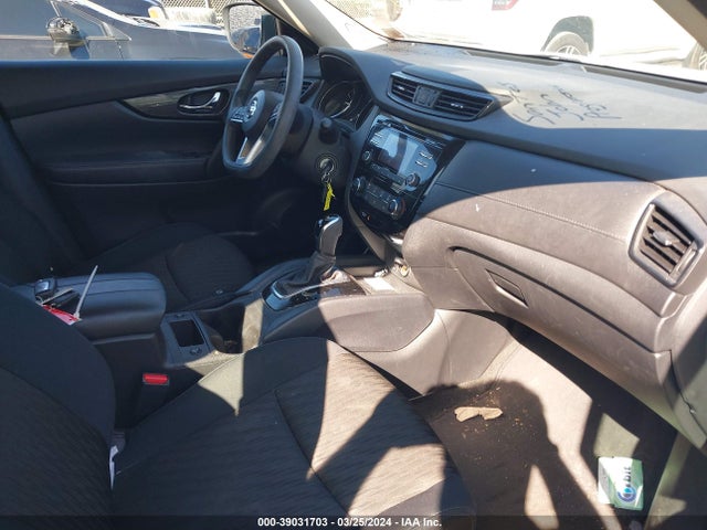 Nissan ROGUE S 2017 5N1AT2MV9HC876858 Image 5