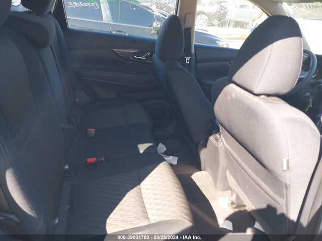 Nissan ROGUE S 2017 5N1AT2MV9HC876858 Image 8