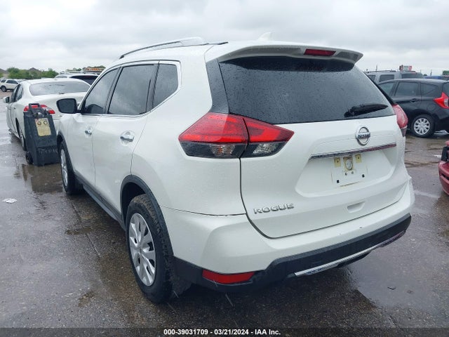 Nissan ROGUE S 2017 JN8AT2MT4HW135863 Image 3